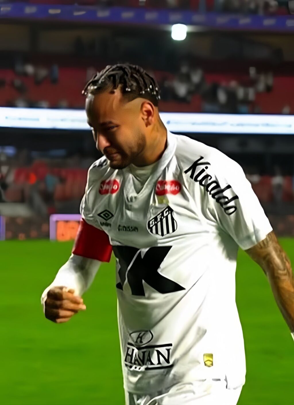 WhatsApp Image 2025-08-18 at 00.34.44